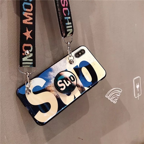 iPhone 11 Pro Max Cover + PopSocket and Lanyard - Picture 6 of 7